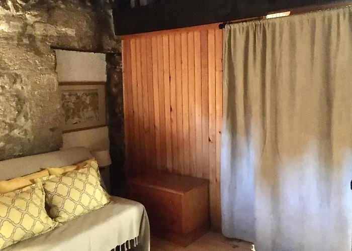 Casa 5 Cruzes Dentro Da Muralha *