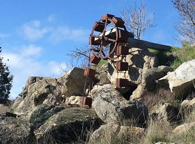 Casa 5 Cruzes Dentro Da Muralha