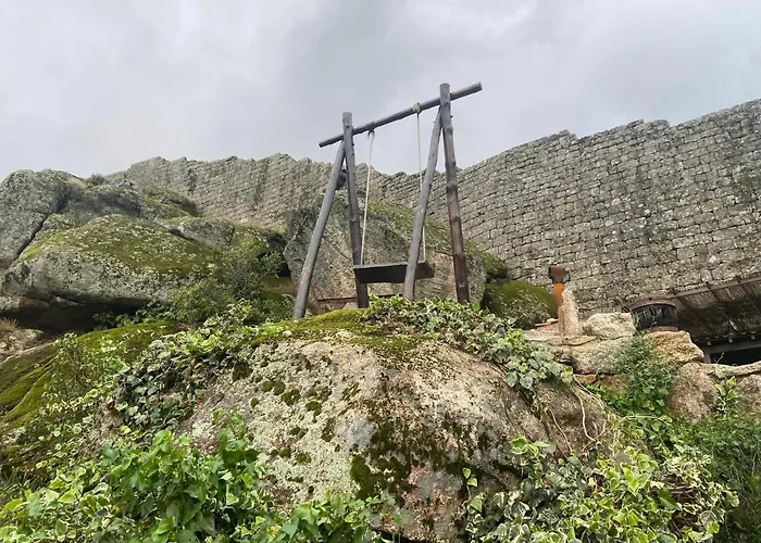 Casa 5 Cruzes Dentro Da Muralha