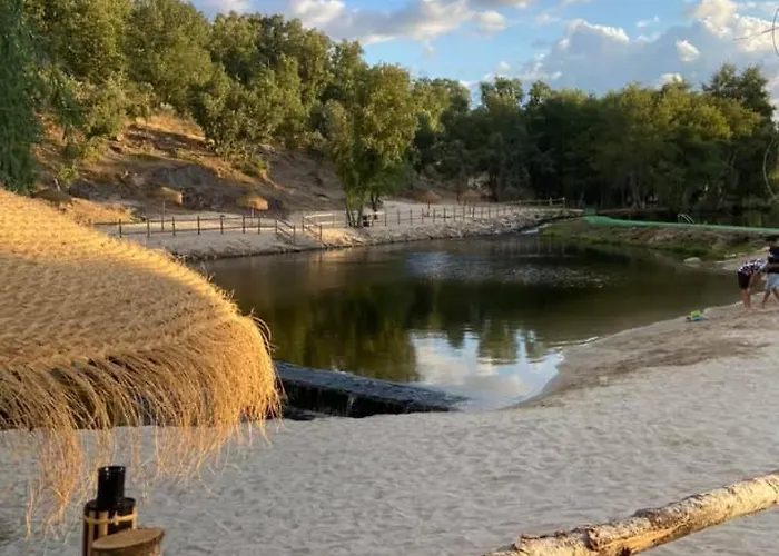 Casa 5 Cruzes Dentro Da Muralha Sortelha