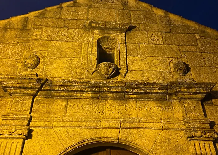 Casa 5 Cruzes Dentro Da Muralha