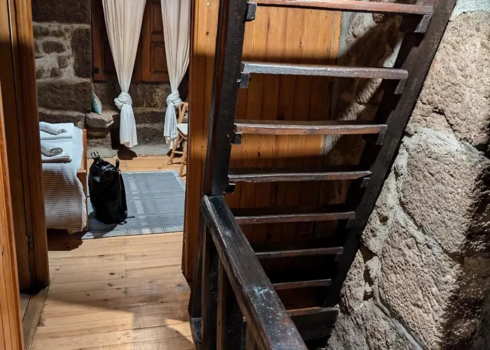 Feriehus Casa 5 Cruzes Dentro Da Muralha Sortelha