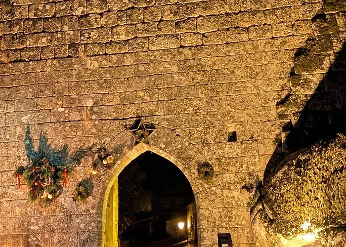 Casa vacanze Casa 5 Cruzes Dentro Da Muralha *